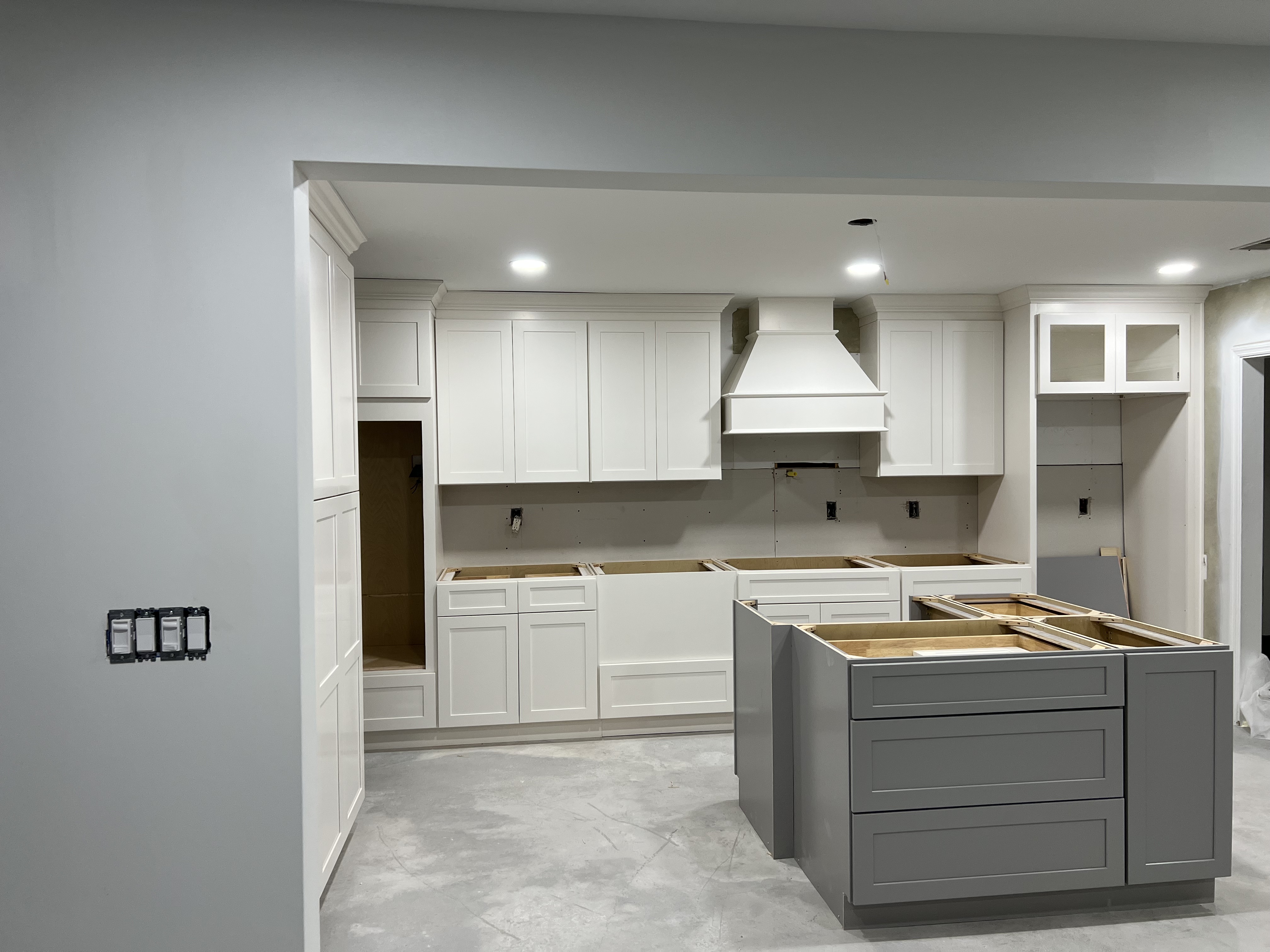 Imported Ready-Made Cabinetry